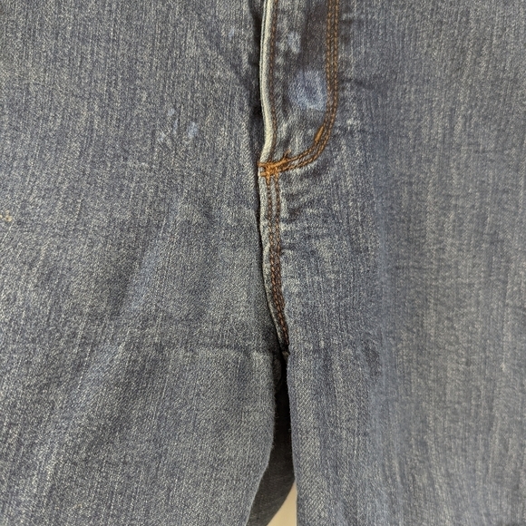 LOFT Curvy High Waist Cut Off Denim Jean Shorts - Picture 3 of 8